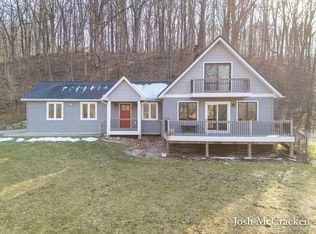 11712 Grand River Dr SE, Lowell, MI 49331