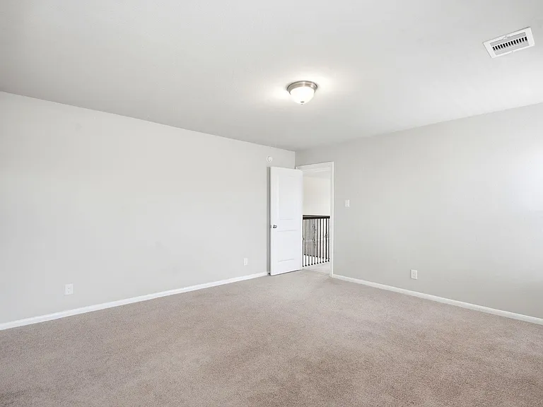 16203 Centennial Light Dr — Photo 29