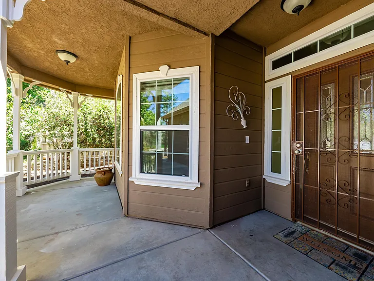 5857 W Millbrae Ave — Photo 4