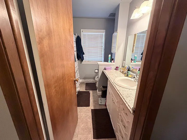 4904 Bancroft St — Photo 8
