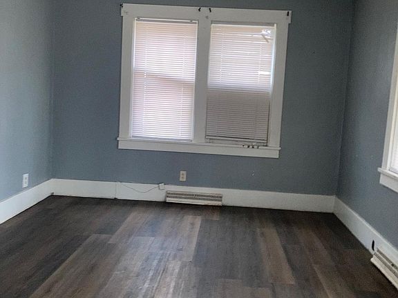 2nd image of 1751 E Johns Ave