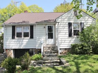 49 Byram Rd, Greenwich, CT 06830