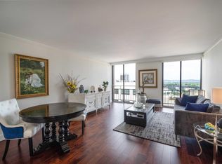 1120 Colorado St #1601, Austin, TX 78701