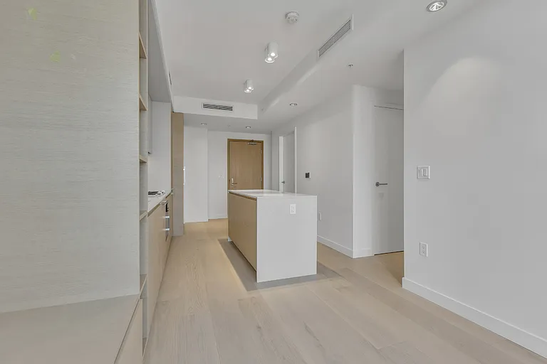 1289 Hornby St #4003 — Photo 6