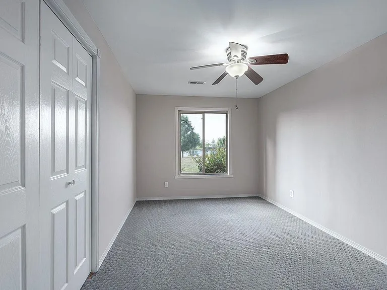 2421 N Fieldstone St — Photo 5