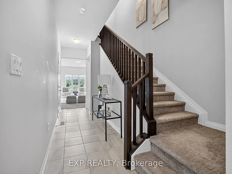 7372 Marvel Dr — Photo 3