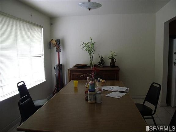 4th image of 1330 41st Ave