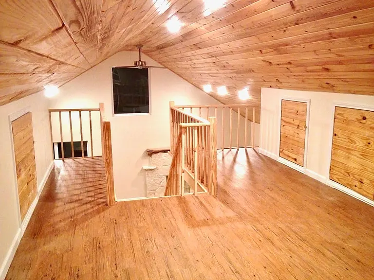 303 Frontier Ln — Photo 13
