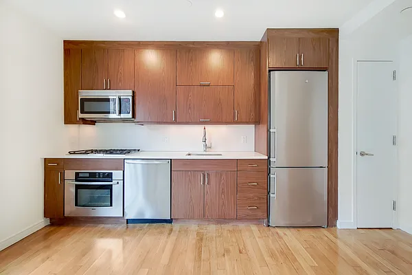 Kitchen, photo 2