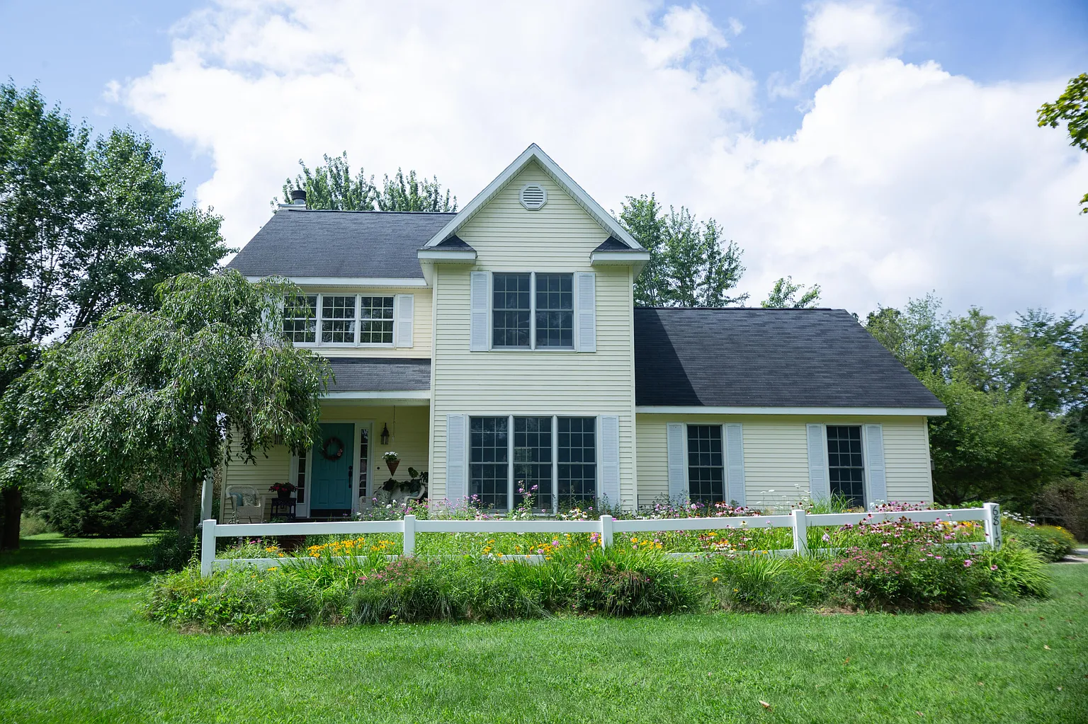 6815 Napoleon Rd photo 1