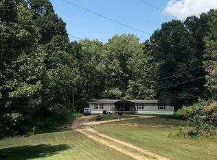 2775 Barnacre Rd, Batesville, MS 38606