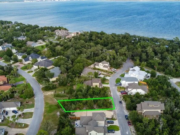 3516 Cottage Cove Ln, Panama City Beach, FL 32408