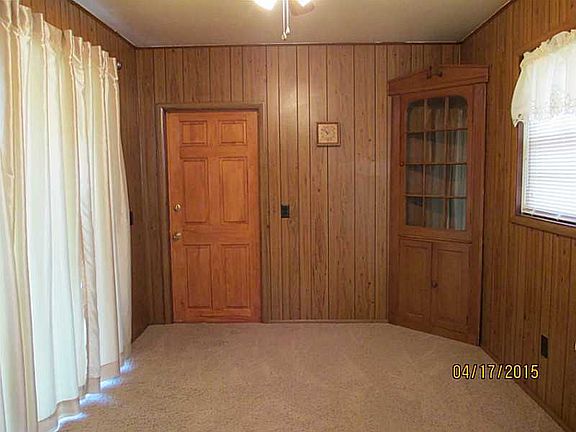 4th image of 420 Woodland Dr
