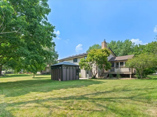 1309 Fremont Ct, Burnsville, MN 55306