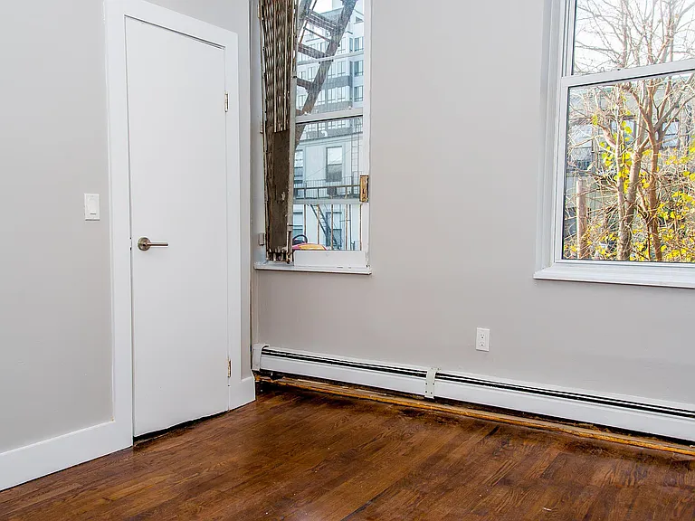 197 Stockholm St #2R — Photo 16