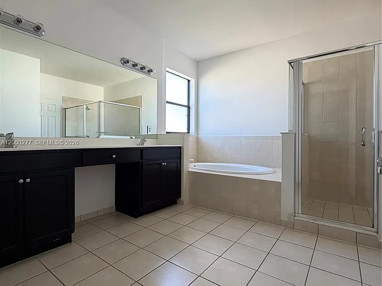 25225 SW 118th Ave — Photo 9