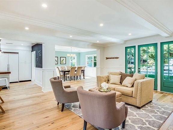 5th image of 44 Dapplegray Ln