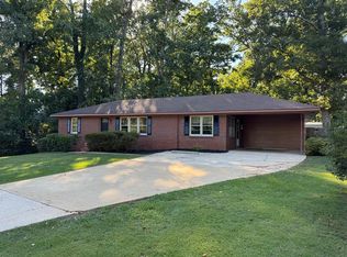 109 Dogwood Dr, Lagrange, GA 30241