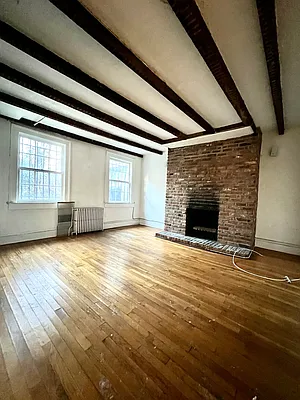 Sold by Century 21 Homefront | media 13