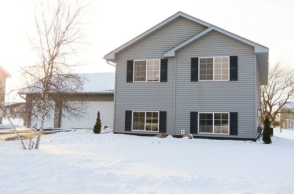 1st image of 816 Lindsey Ln