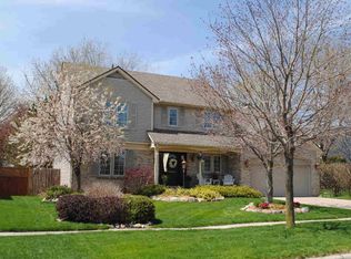 379 Avenue De Lafayette, Monroe, MI 48162
