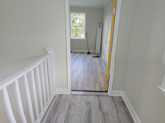 2nd image of 8711 Apricot St