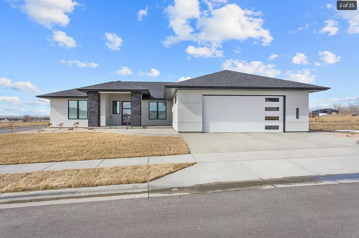 2504 Aspen Creek Trail - 1 — Photo 1
