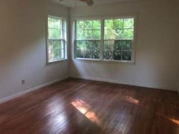 5th image of 3505 Eastmoor Dr