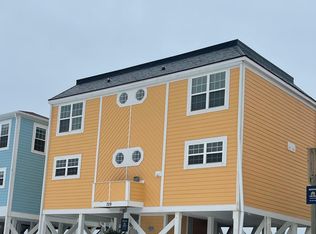 329 Ocean Blvd E, Holden Beach, NC 28462