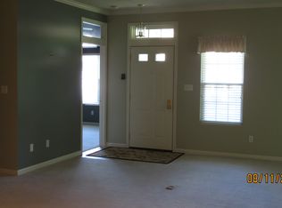 19 Hunters Woods Blvd #B, Canfield, OH 44406