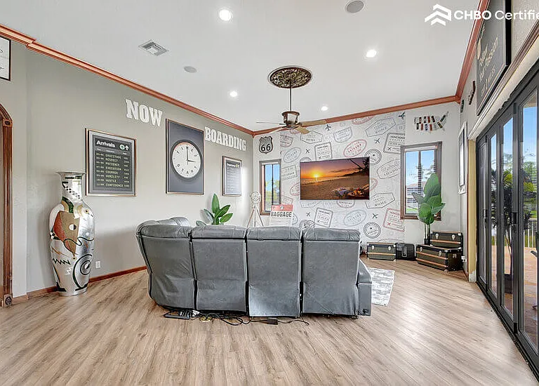 11618 Manatee Bay Ln — Photo 22