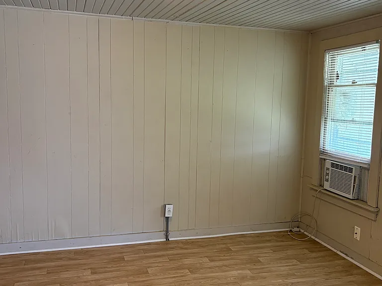 2134 N Norfolk Ave — Photo 21