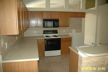2nd image of 2008 Shannon Lakes Ct
