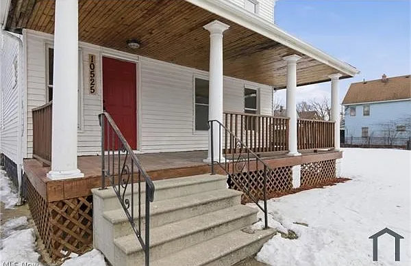 10525 Elk Ave — Photo 3