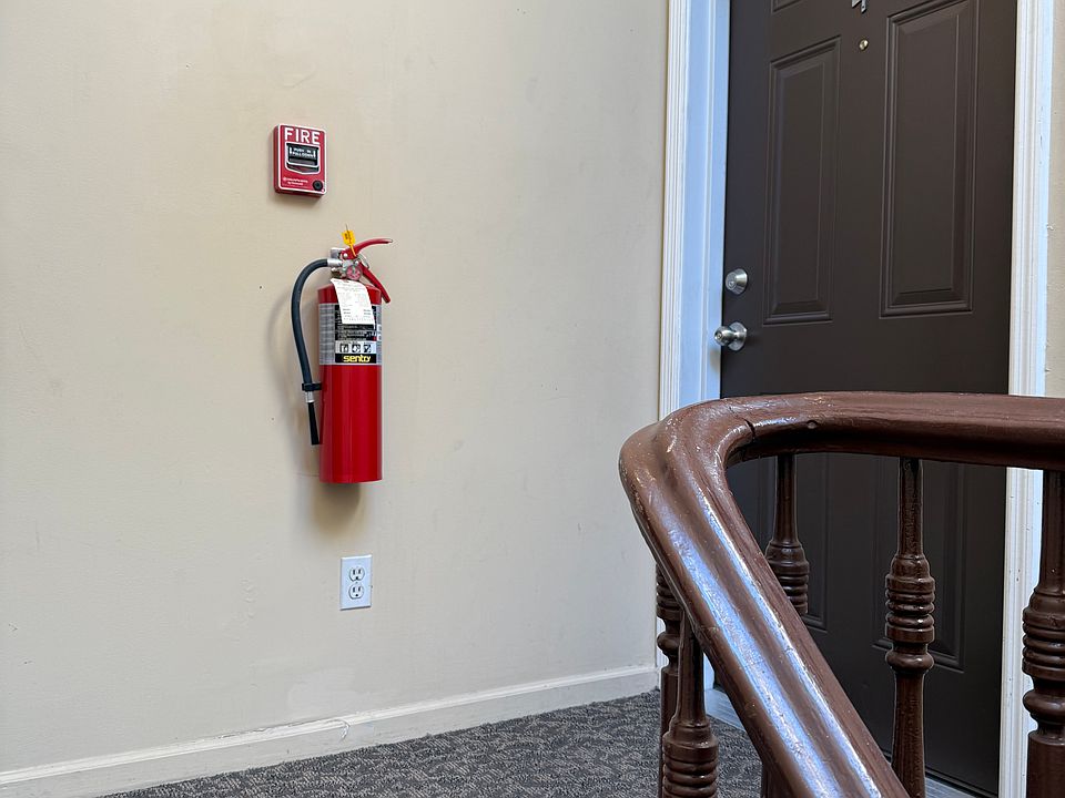 Entry door hallway to apartment