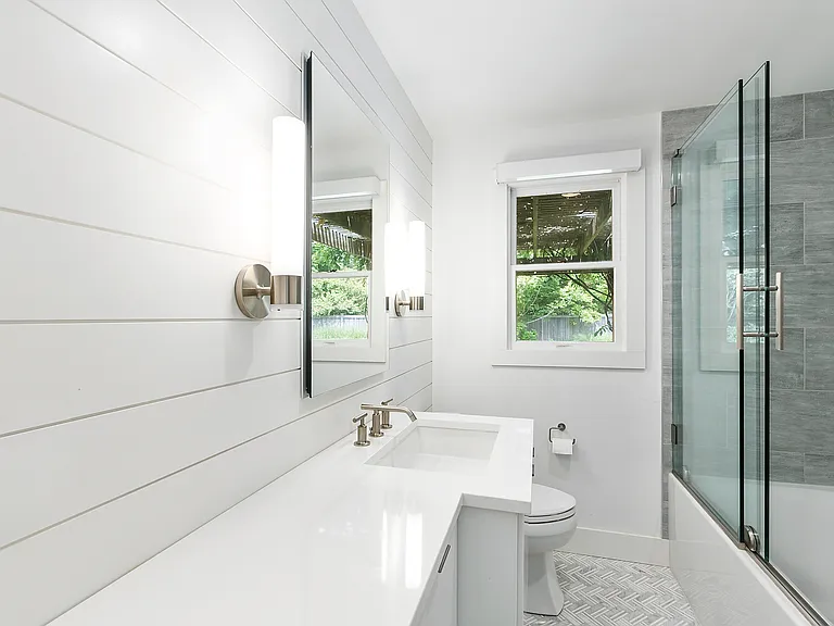 33 Osborne Ln — Photo 17
