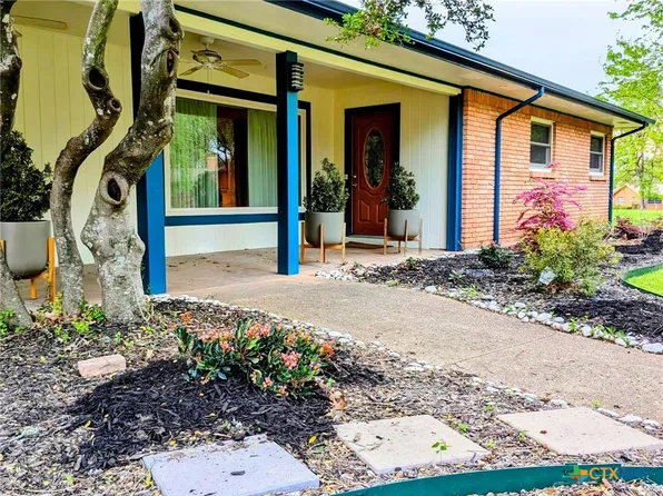 410 Downing St, Belton, TX 76513