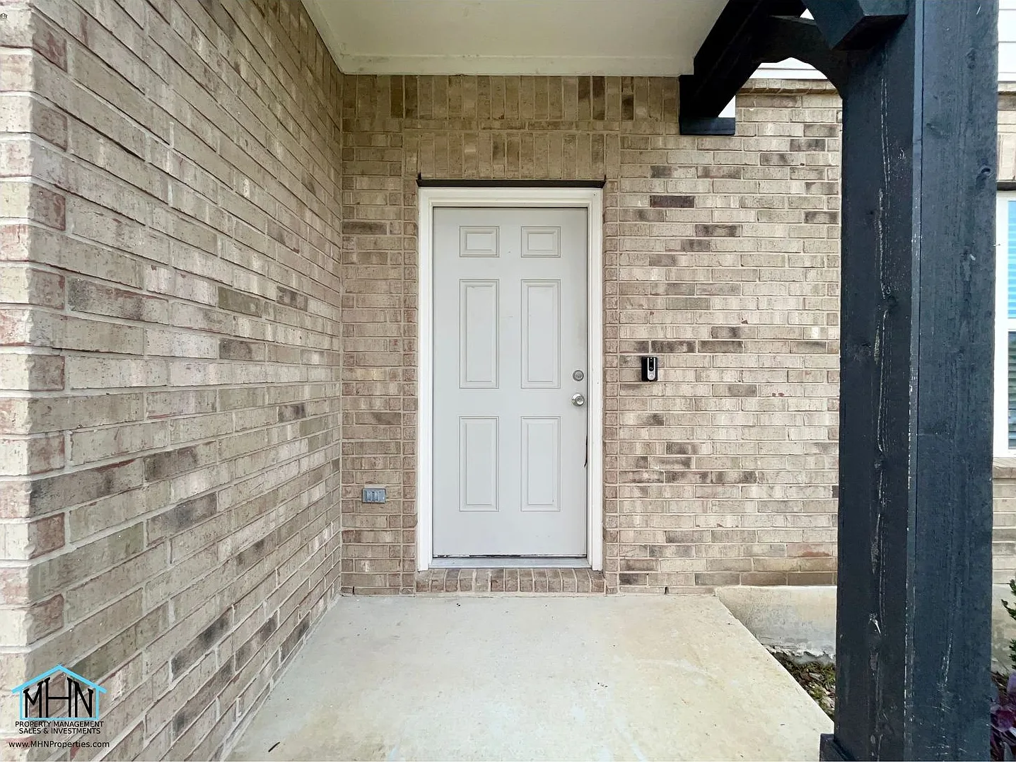 A stunning 2-story 5 bedrooms, 3.5 bathrooms residence in the heart of San Antonio, Texas! — Photo 3