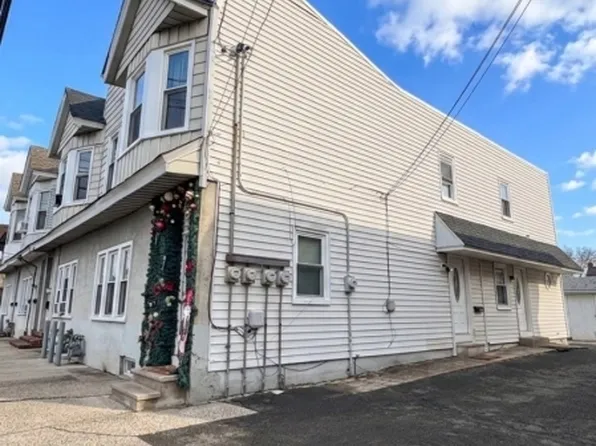 58 S 21st St, Kenilworth, NJ 07033