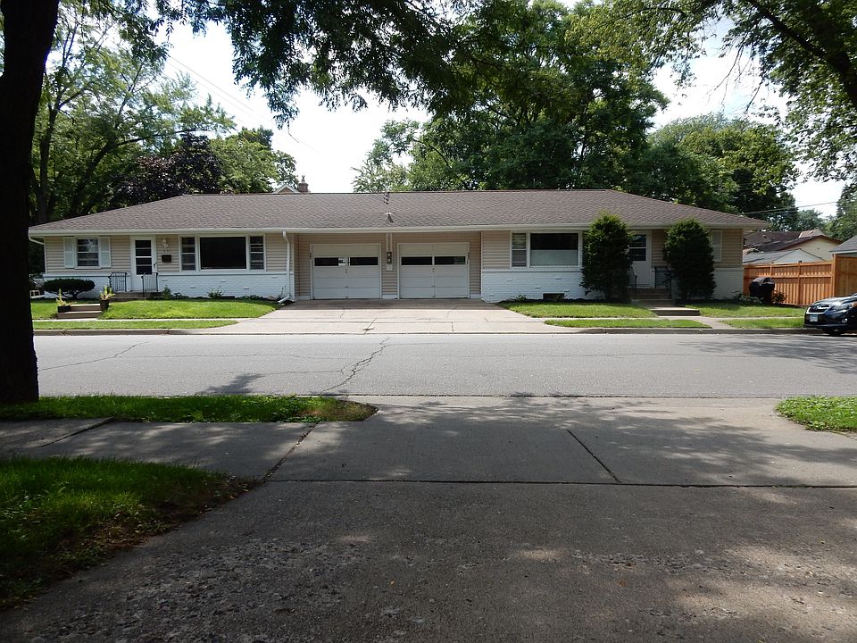 201 unit is on left side