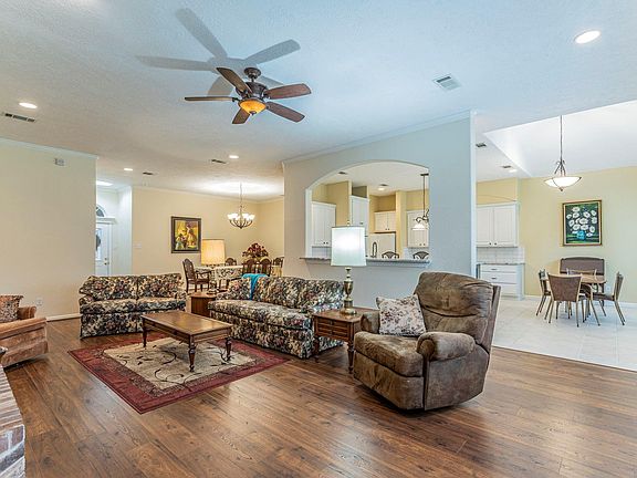 4th image of 25403 Pipestem Dr