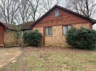 150 Routon Ln, Paris, TN 38242