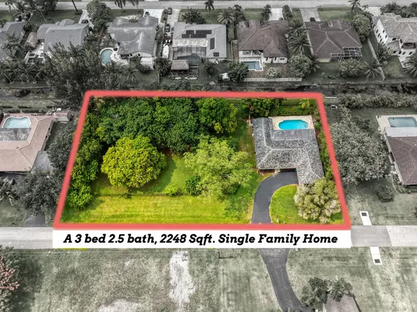 11901 NW 25th Street, Plantation, FL 33323