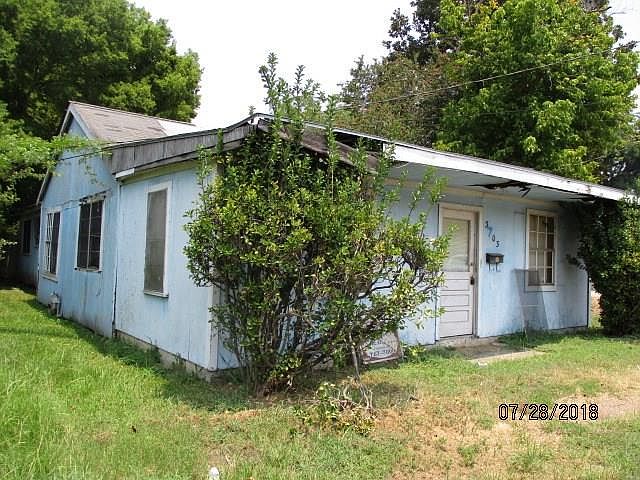2nd image of 3703 3rd St