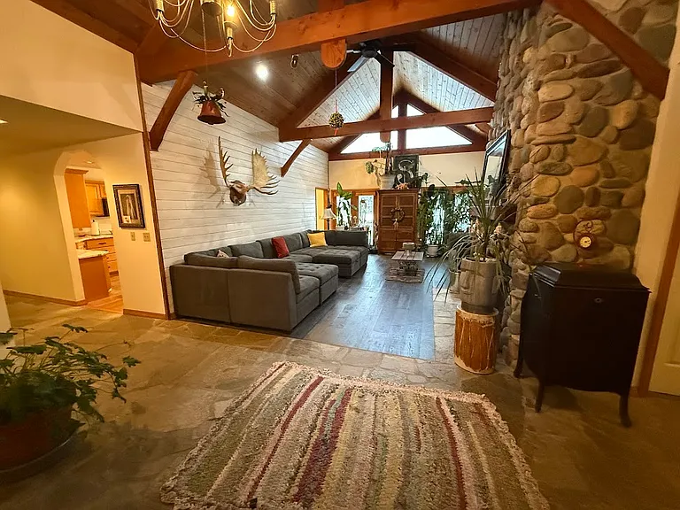 Entry to living room