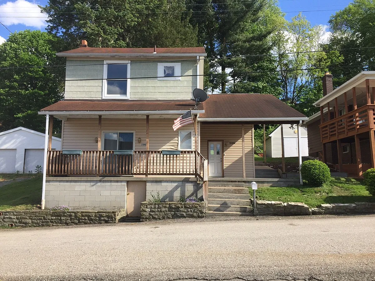Building Photo - 10404 Lilac St