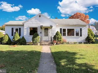 4233 Kutztown Rd, Temple, PA 19560