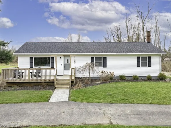 1852 Ridgewood Rd, Wadsworth, OH 44281