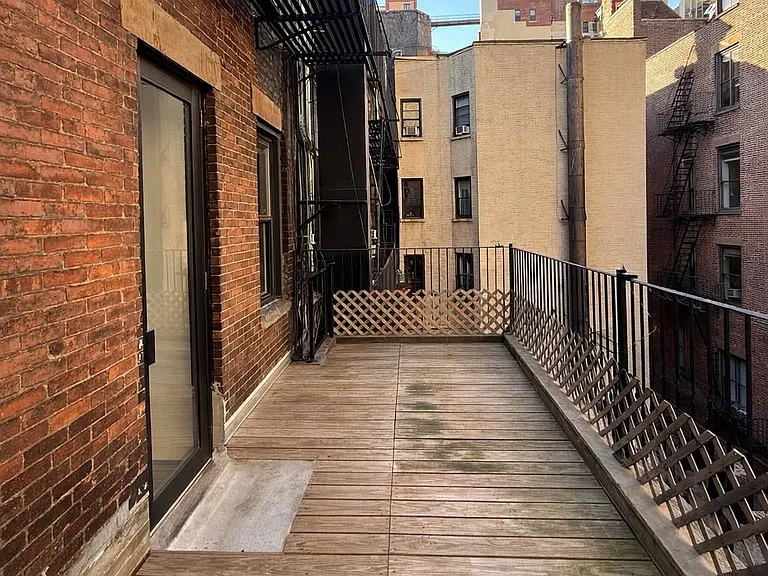 69 W 71st St #2B — Photo 5