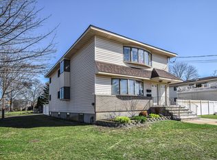 1973 Bellmore Ave, Bellmore, NY 11710